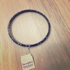 NWT LIA SOPHIA BLACK BANGLE
